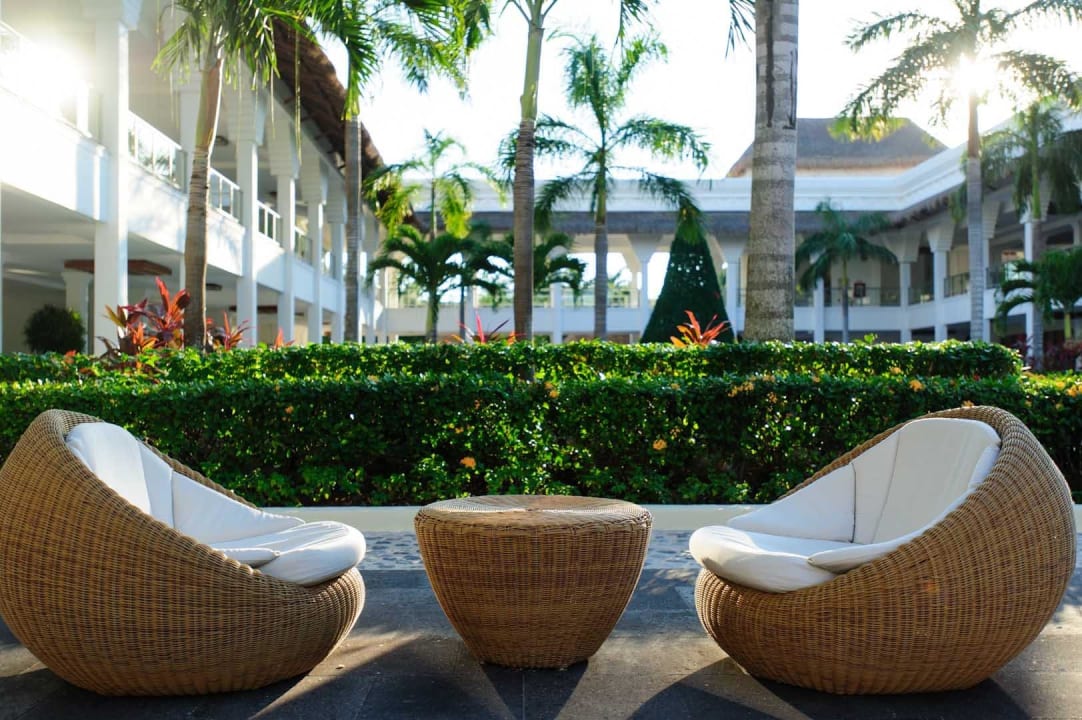 La Plaza Grand Riviera Princess All Suites & Spa Resort