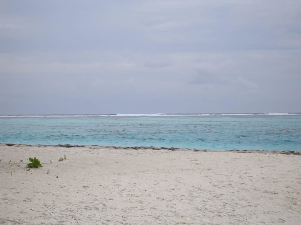 Strand mit Aussenriff Villa Park Sun Island