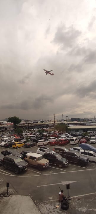 Außenansicht Achievers Airport Hotel