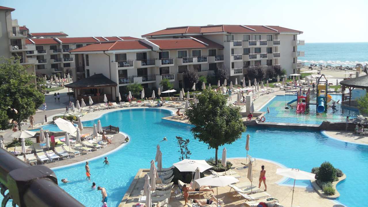 Ausblick auf die Poolanlage HVD Clubhotel Miramar