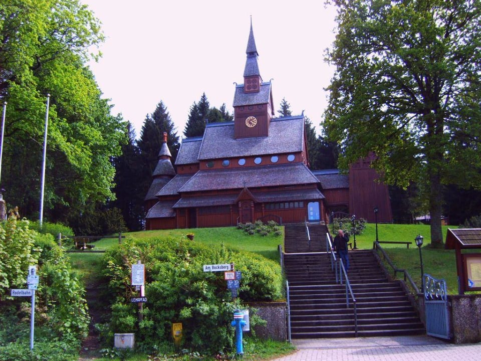 Die Stabkirche Walpurgishof