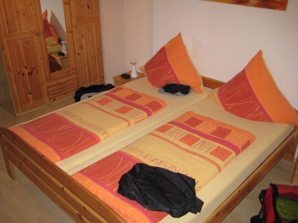 Betten und Schrank Haus Alexandra