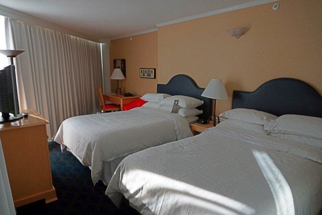 Zimmer Hotel Sheraton Vancouver Wall Center