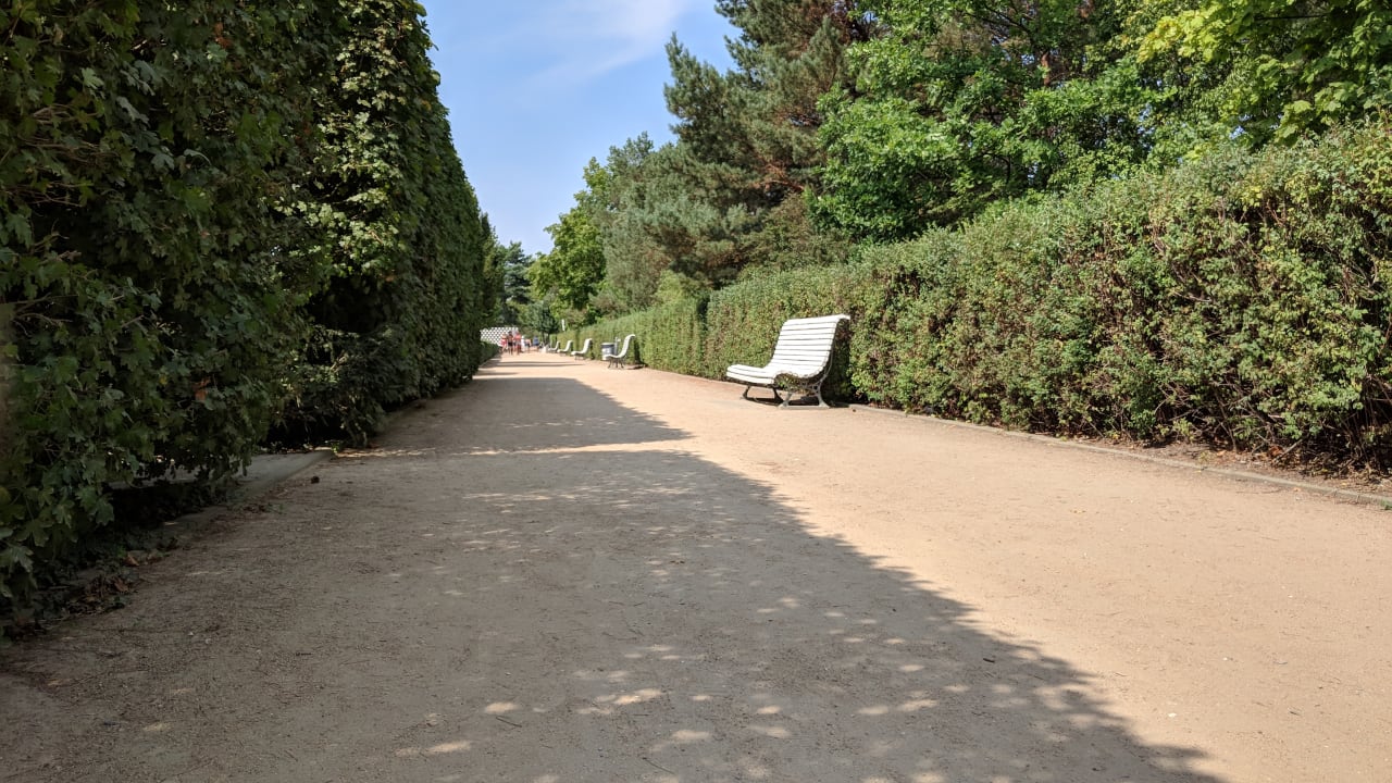 Gartenanlage Hotel Sonneneck