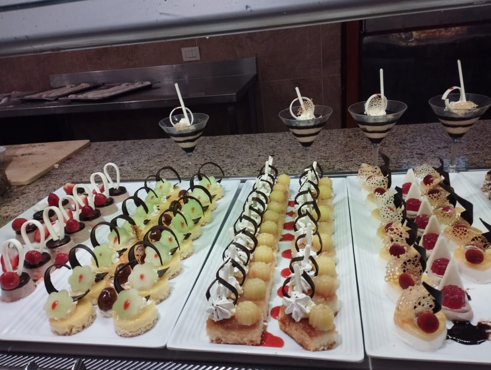 Gastro Solymar Reef Marsa