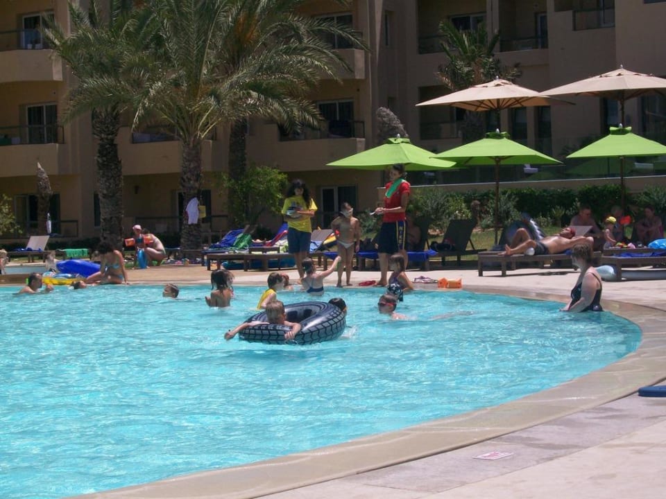 Die Poolanlage Hotel Rosa Beach