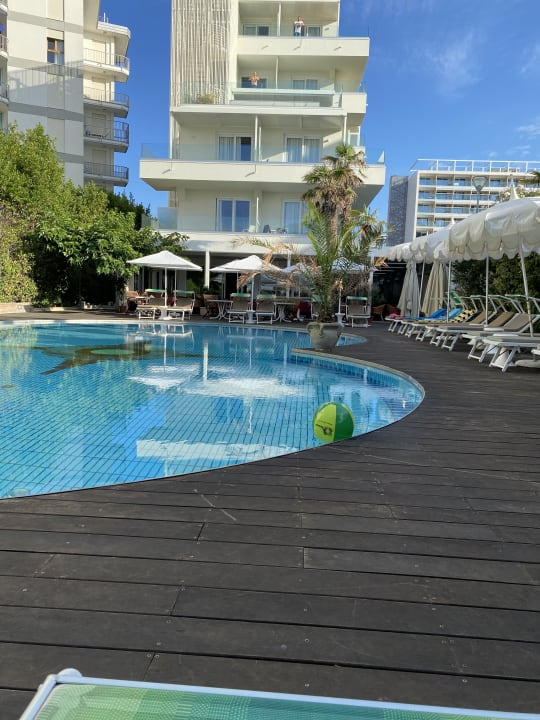 Pool Park Hotel Cellini