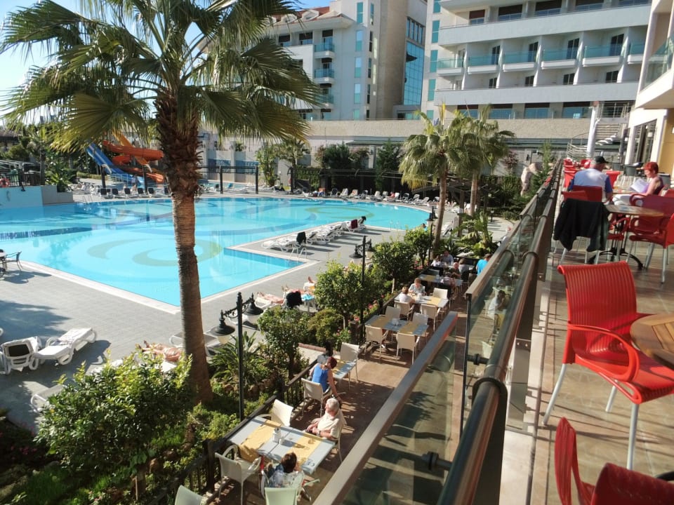 Blick von der Terrasse Aydinbey Kings Palace & Spa