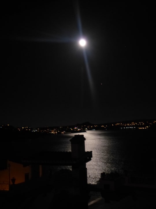 Vollmond über dem Meer  Hotel Aldea Cala Fornells 2