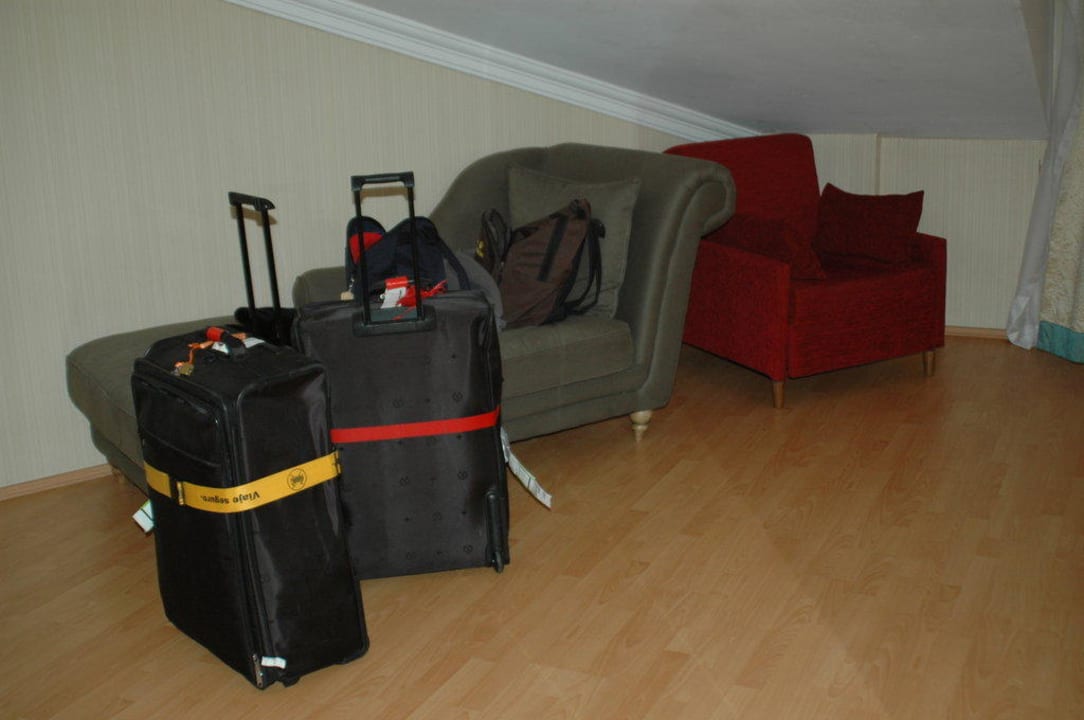 Riesiges Zimmer mit Sofa  Nr. 1410 Hane Family Resort