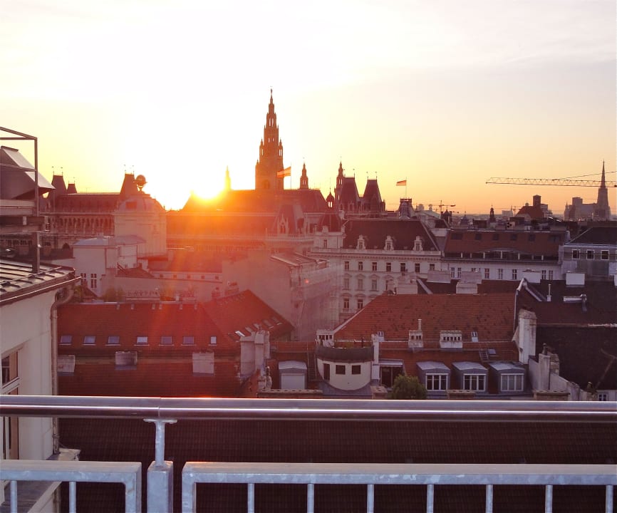 Blick von unserer Terrasse Flemings Selection Hotel Wien-City