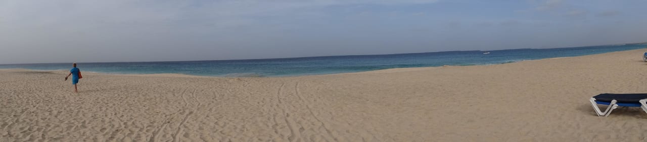Einfach toller Strand, warmes Meer Hotel Riu Funana