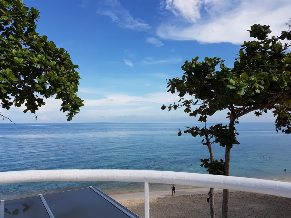 Aussicht vom Liegedach unseres Bungalows White Sand Samui Resort