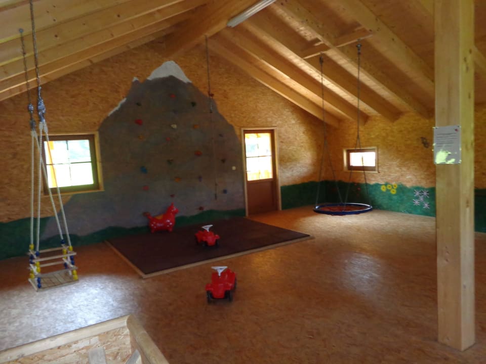 DG Spielhaus Erlebnisbauernhof Achatz