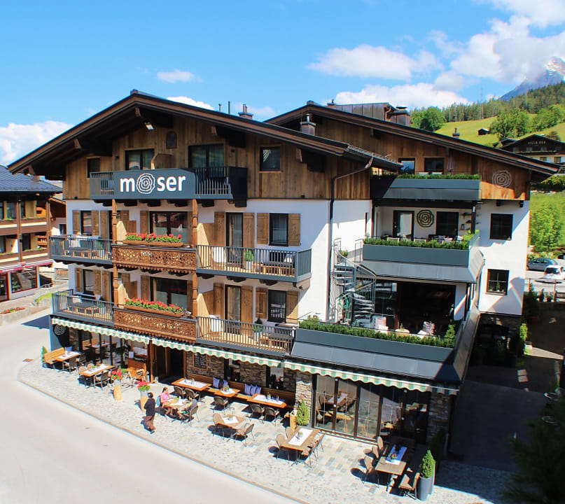 Außenansicht moser - HOCHKÖNIG Genuss Wirtshaus Hotel