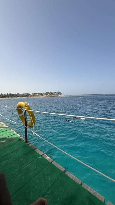 Strand Brayka Bay Resort