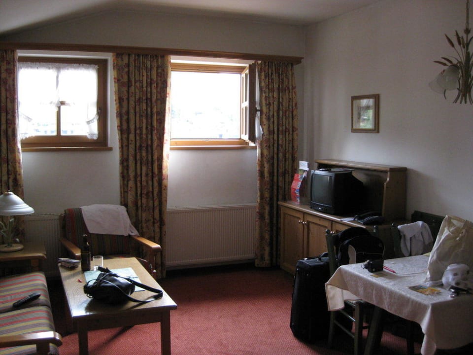 Der Wohnbereich Lisi Family Hotel Reith bei Kitzbühel