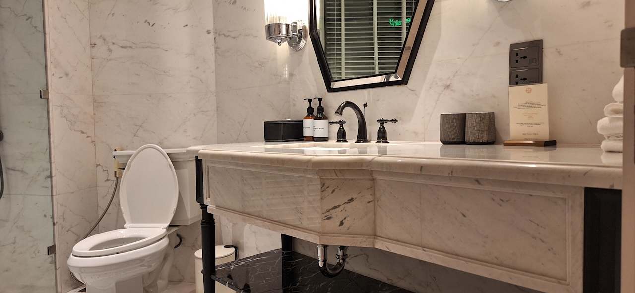 Zimmer Bach Suites Saigon, a Member of Design Hotels