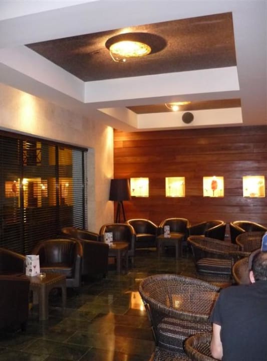 Piano Bar Catalonia Royal Bavaro - Adults only