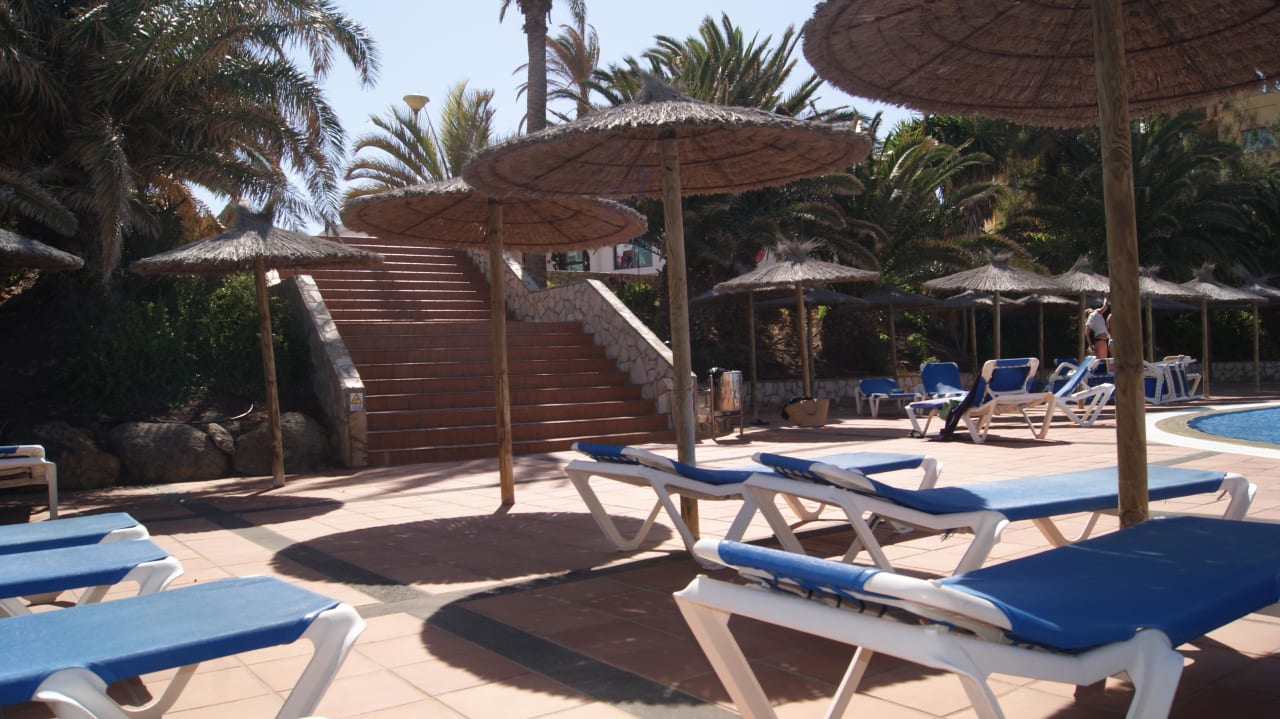 Przy brodziku SBH Club Paraiso Playa