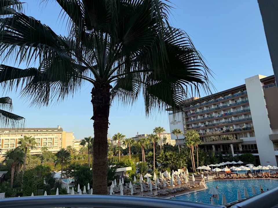 Pool Hotel Royal Garden Beach