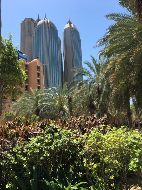 Gartenanlage Sheraton Hotel & Resort Abu Dhabi