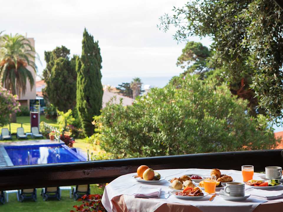 Außenansicht Hotel Dom Pedro Garajau