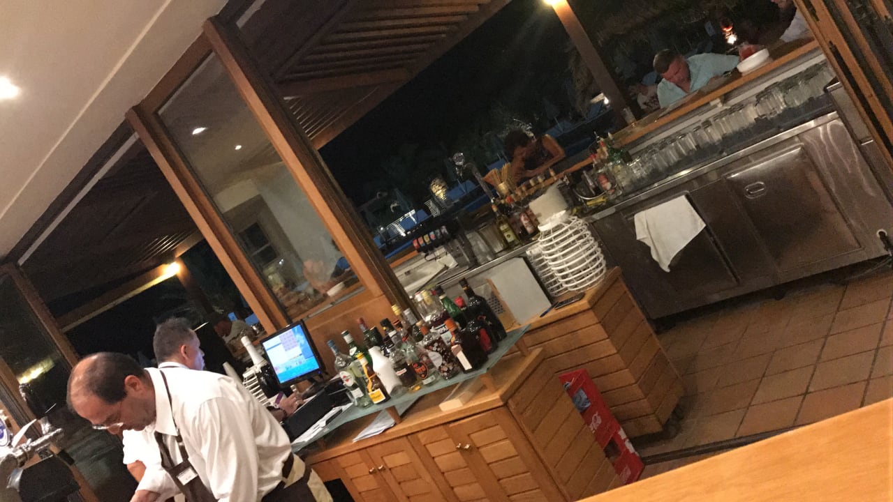 Restaurant Hotel Aphrodite Beach Club