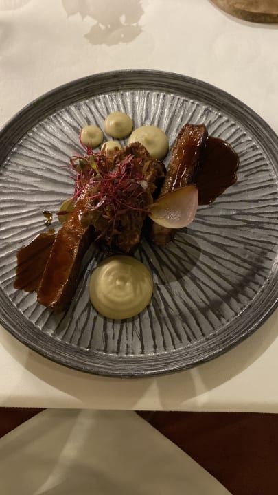 Gastro Columbia Beach Resort