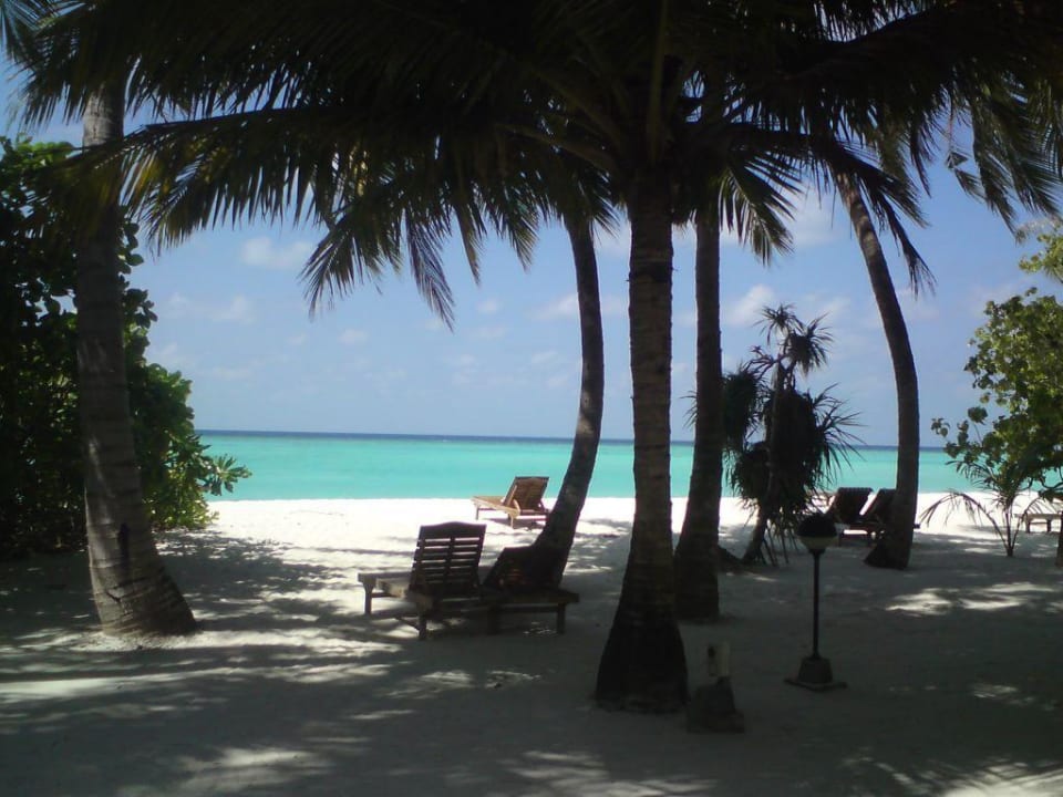 Strand vor unserem Bungi 206 Villa Park Sun Island