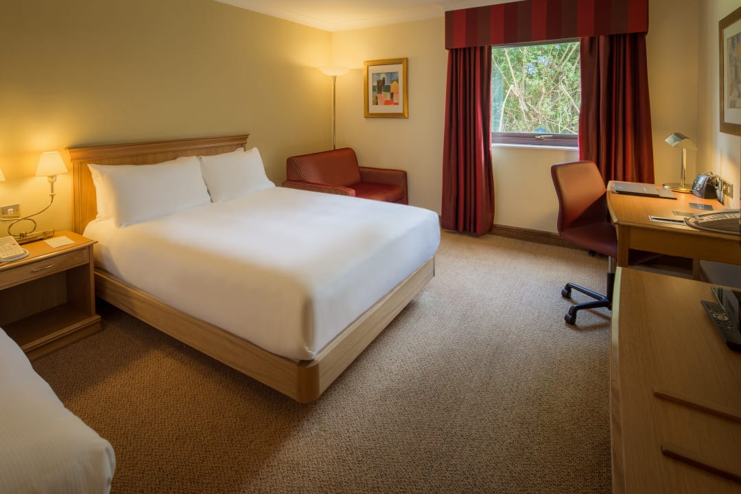 Zimmer M40 J15 Warwick Hotel