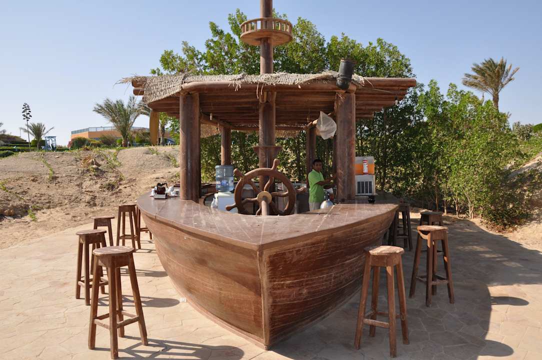 Bar na plarzy Dreams Beach Resort Marsa Alam