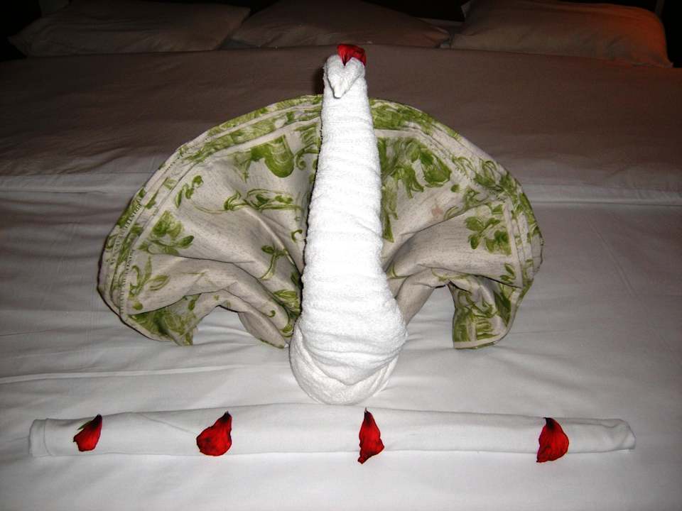 Nette Bettdekoration Ghazala Gardens