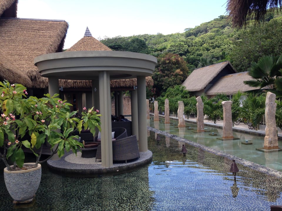 . Le Domaine de l'Orangeraie