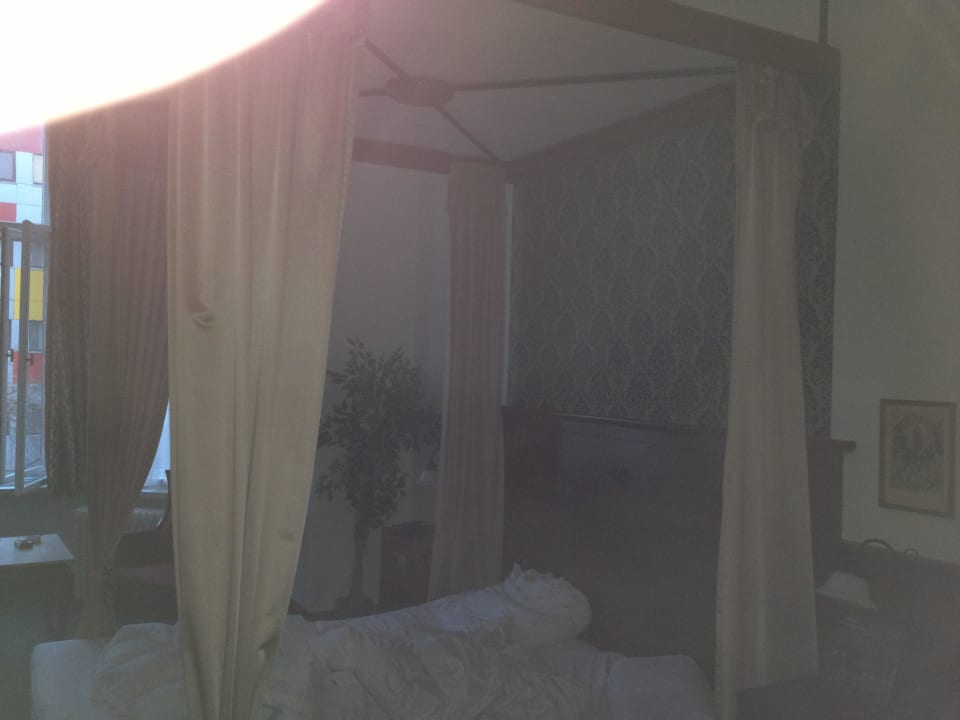 Bett im Doppelzimmer Lulu Guldsmeden