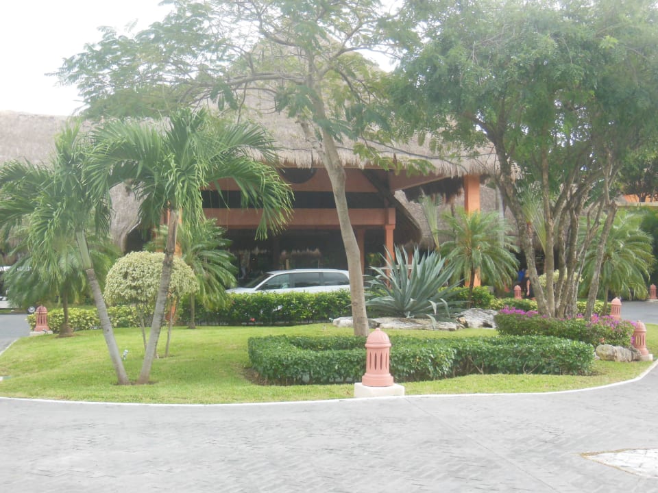  Außenansicht Iberostar Waves Quetzal