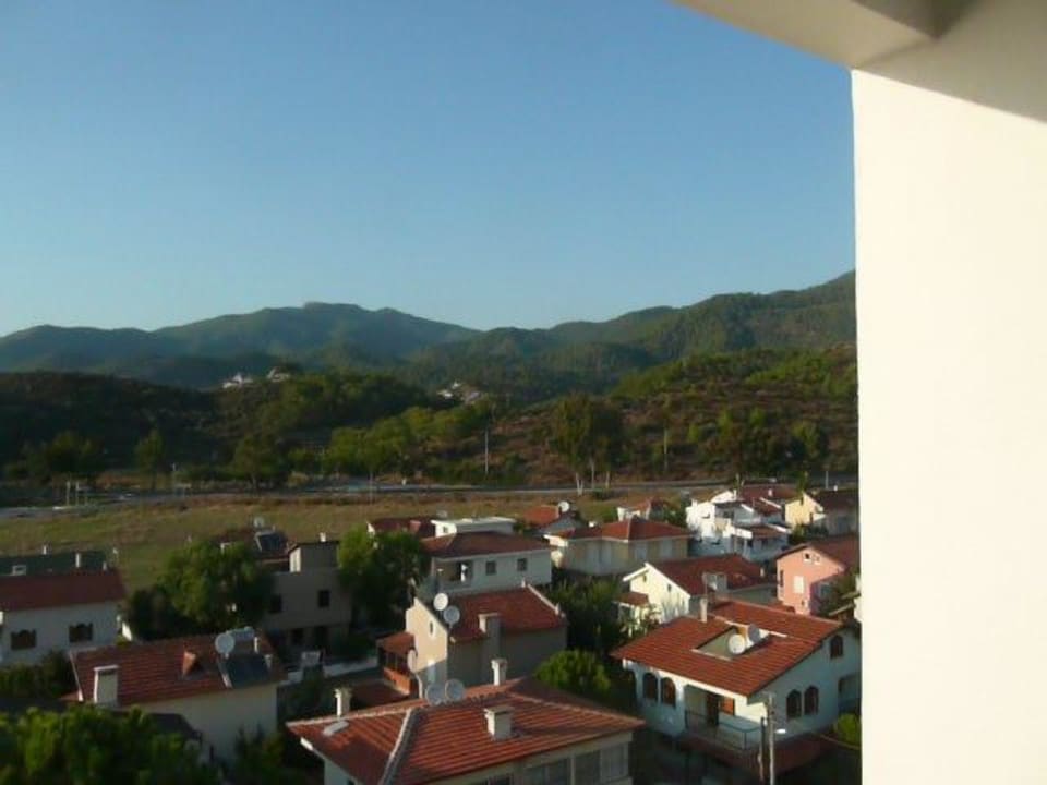 Seitlicher Blick aufs Land Hotel Grand Efe