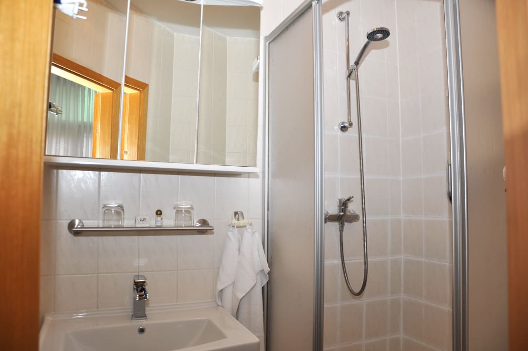 Blick in ein Badezimmer Hotel an der Kapelle