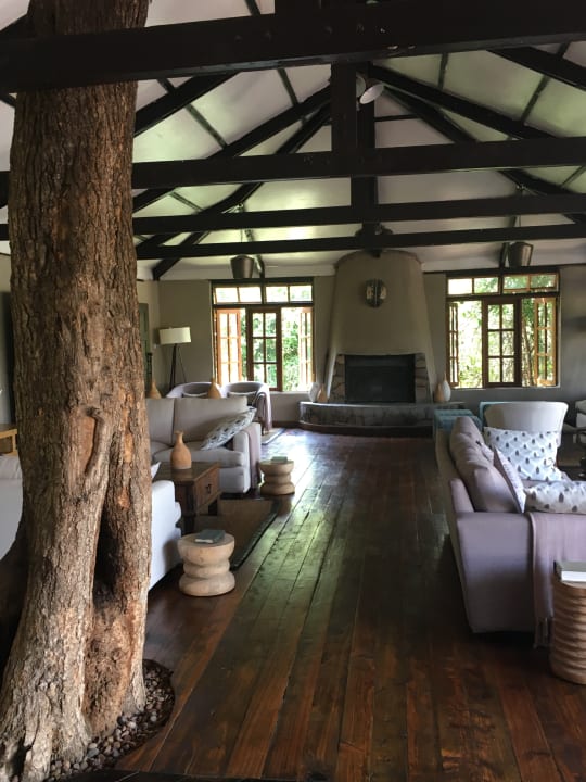 Lobby Sanctuary Olonana