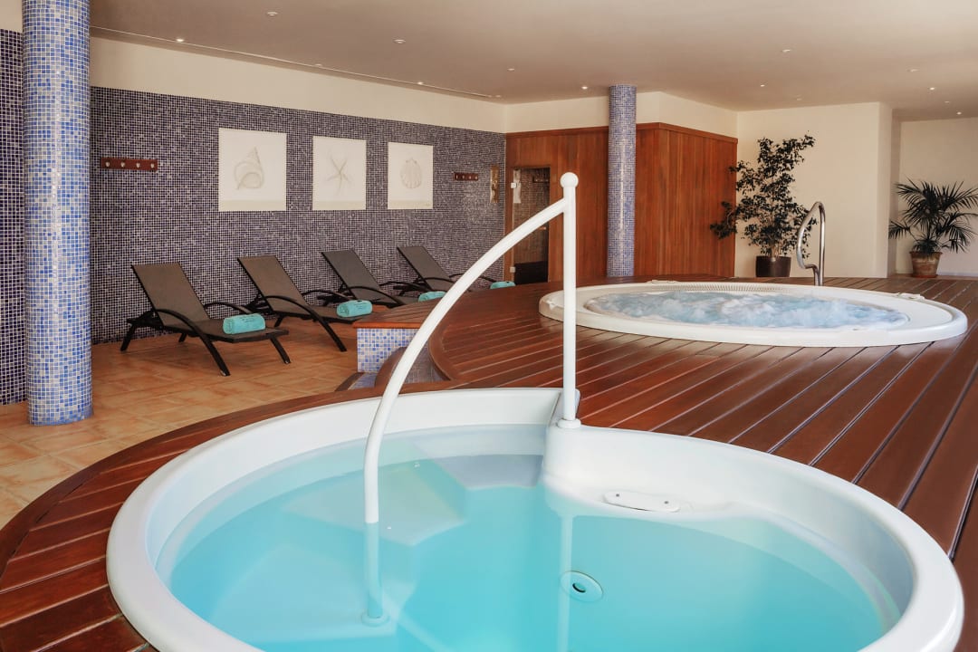 Pool La Quinta Menorca By PortBlue Boutique