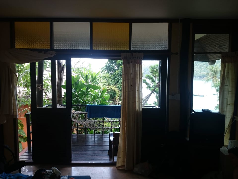 Bungalow 8 Cookies Salad Resort