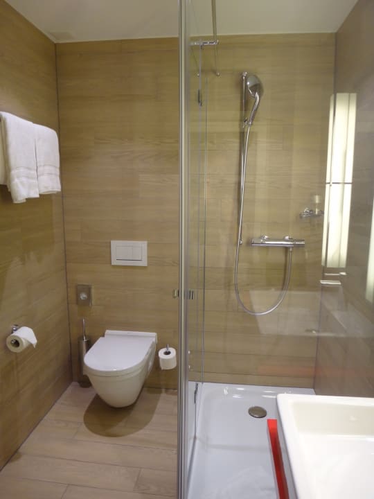 Zimmer Swiss Night by Fassbind