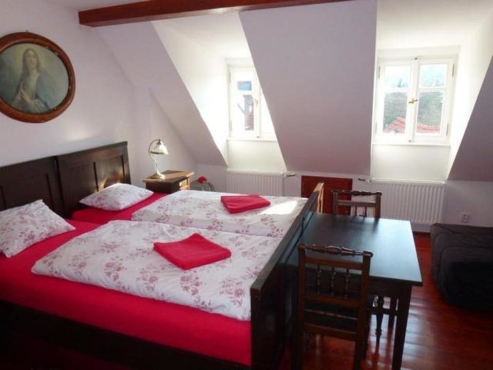 Room Pension Tiffany