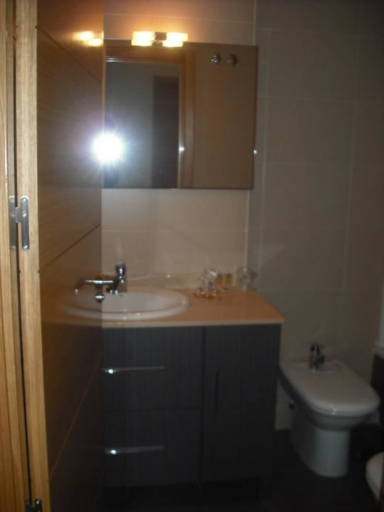 Bathroom Aparthotel Compostela Suites