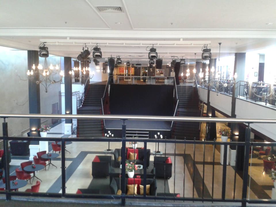 Eingangsbereich TheaterHotel De Oranjerie