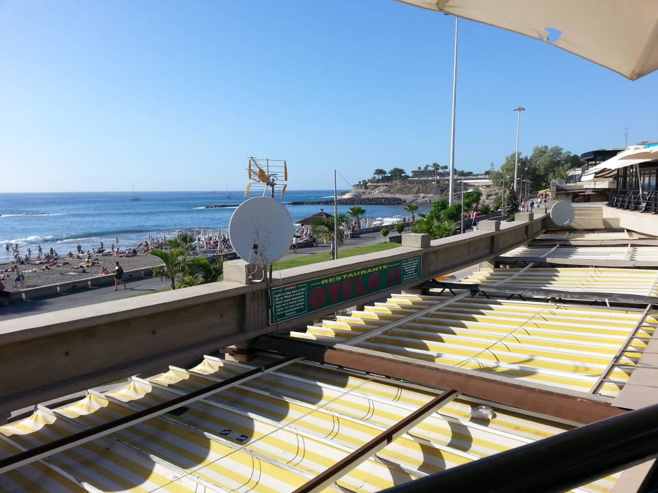 Blick Los Olivos Beach Resort