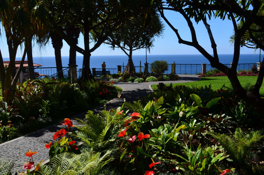 Garten beim Restaurant  Hotel The Cliff Bay (PortoBay)