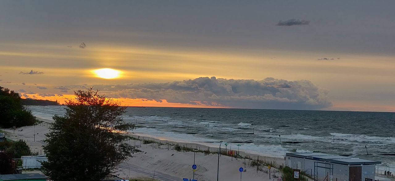 Ausblick Marine Hotel by Zdrojowa