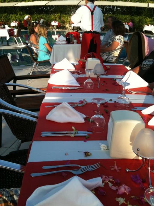 Galaabend Hane Family Resort