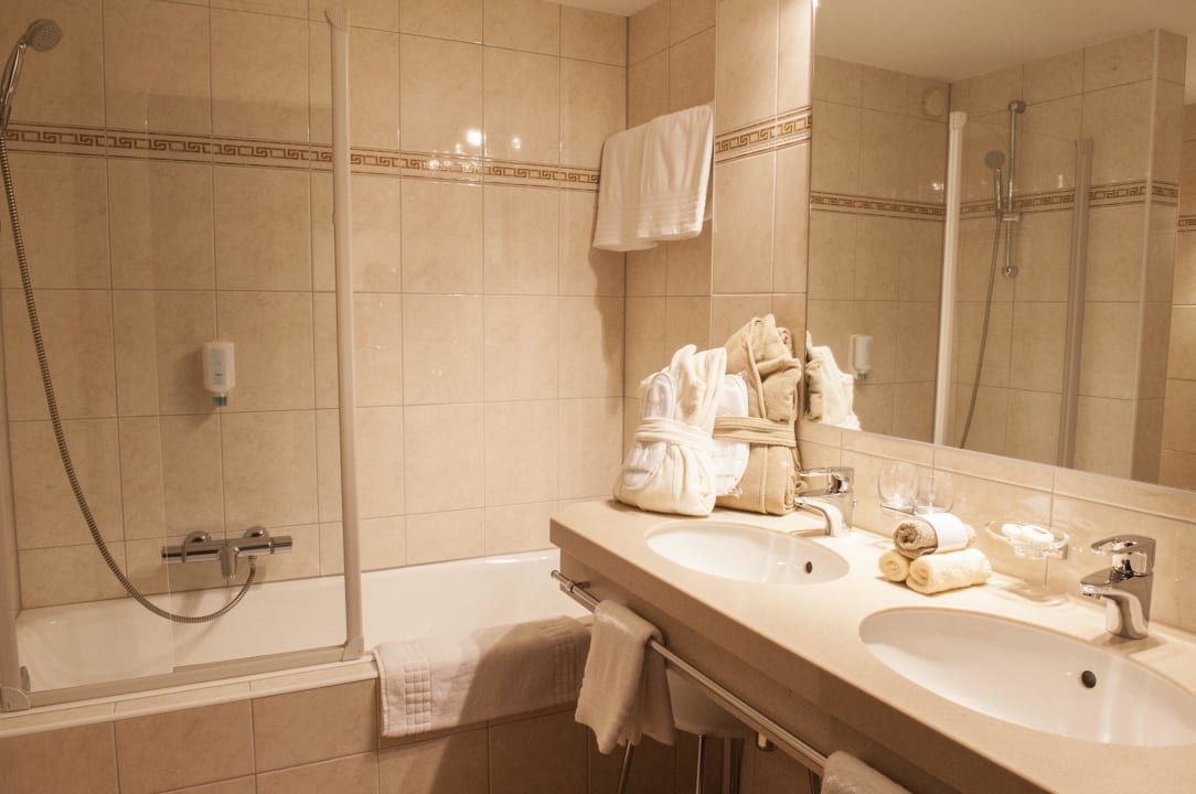 Badezimmer  Hotel Albona Nova